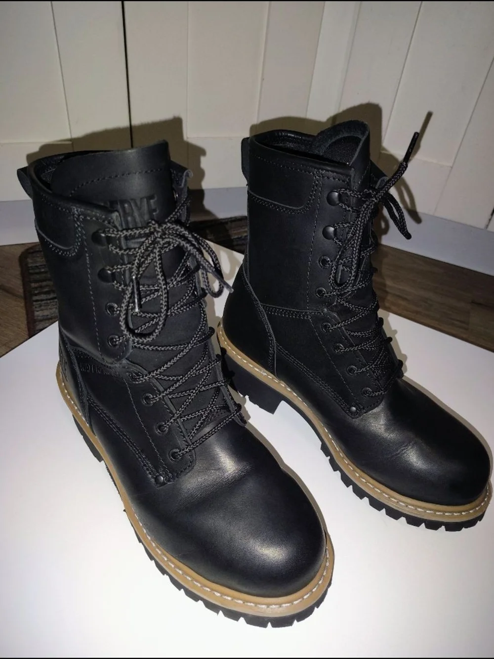 Men's Logger  Boots